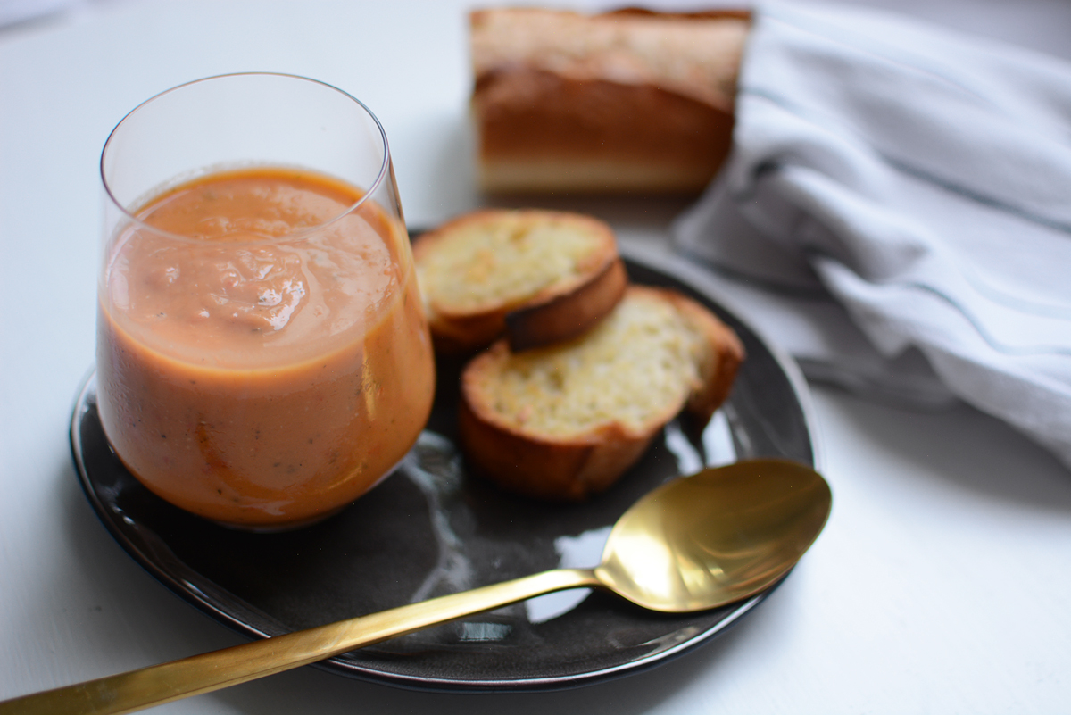 Gazpacho-Suppe | Pixi mit Milch
