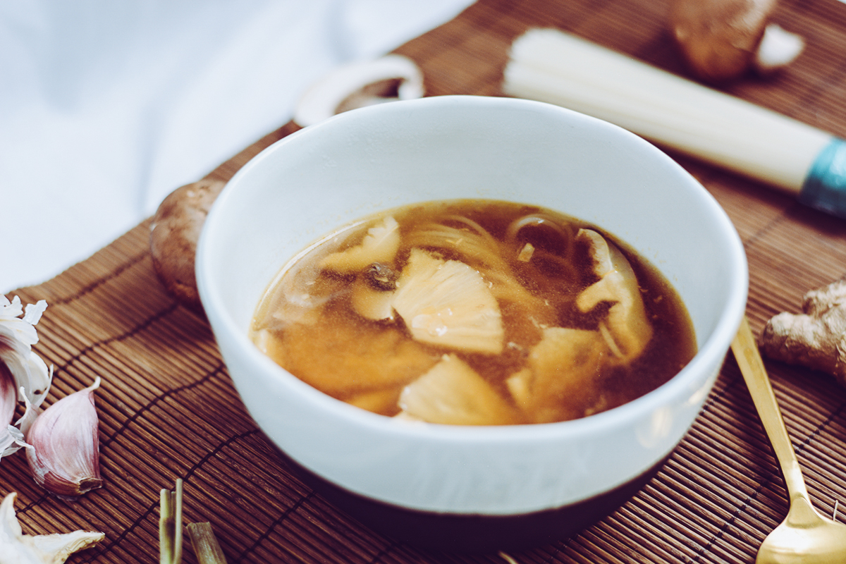 Pilz-Pho: Suppe | Pixi mit Milch