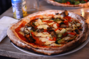 Mother Kopenhagen: Vegetariana-Pizza | Pixi mit Milch