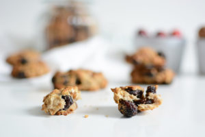 Cranberry-Cookies vegan | Pixi mit Milch