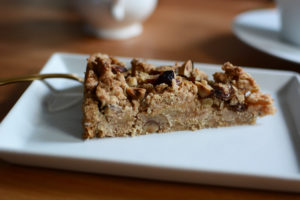 Apple Crumble Pie Recipe | Pixi mit Milch