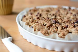 Vegan Apple Crumble Pie | Pixi mit Milch