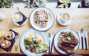 Heim Cafe Lissabon Frühstück | Pixi mit Milch